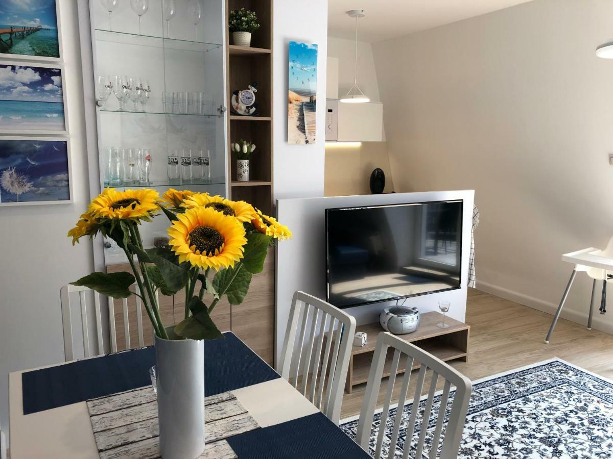 Claro Apartments פוביירובו מראה חיצוני תמונה
